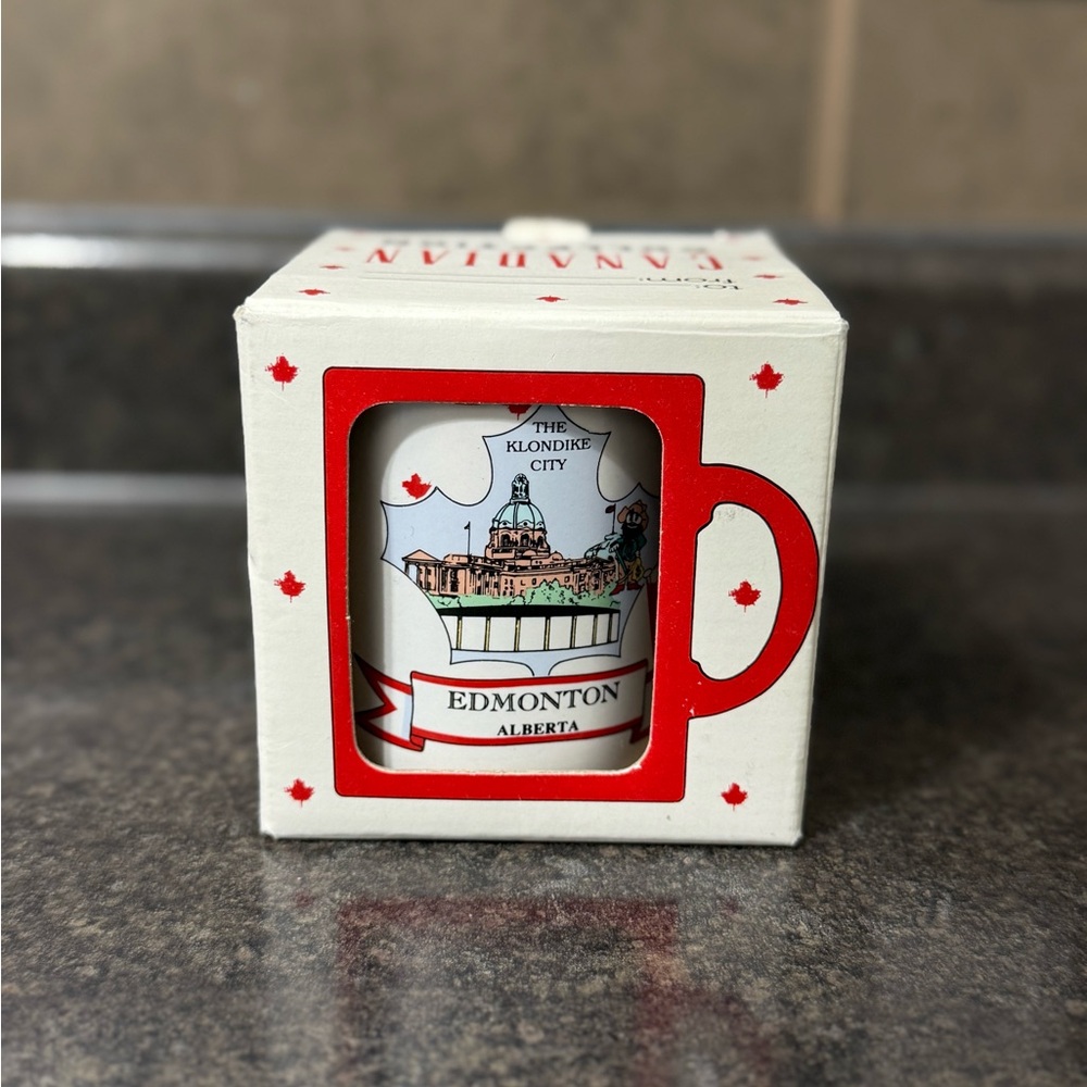 Canadian Collection Edmonton Mug With Box - Picture 9 of 10